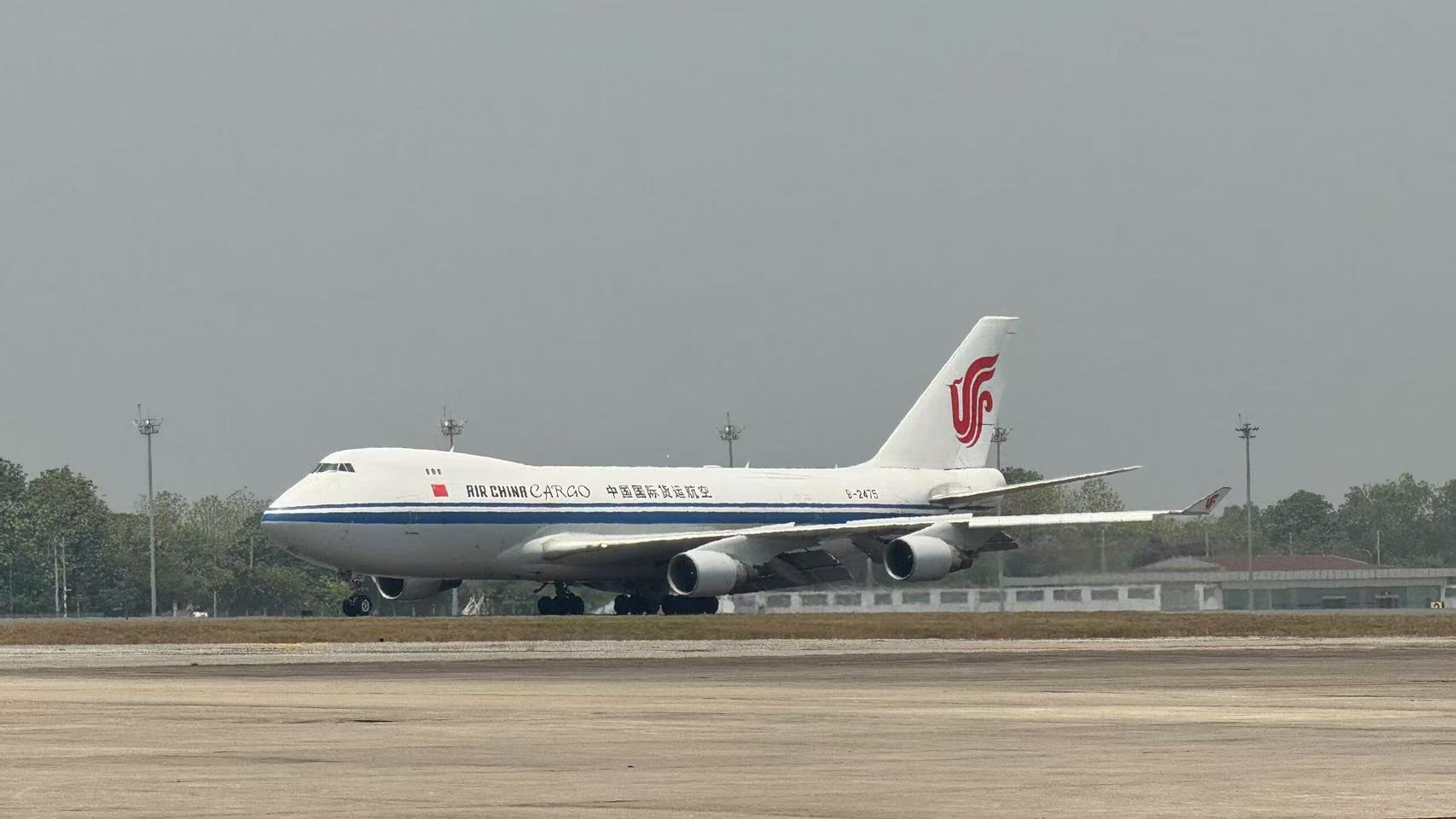 中国政府援缅第二批抗震救灾物资抵达仰光 中国政府援缅第二批抗震救灾物资抵达仰光