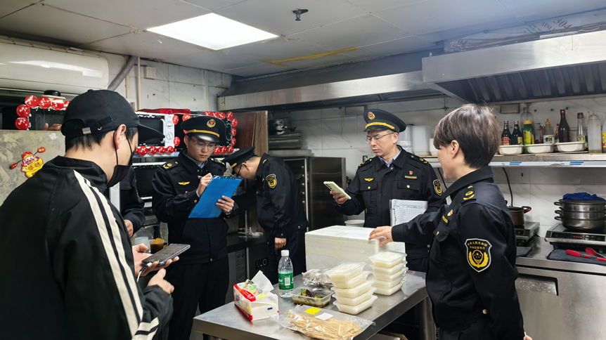 鸭肉冒充牛肉卖 上海公布一批网络餐饮食安典型案例