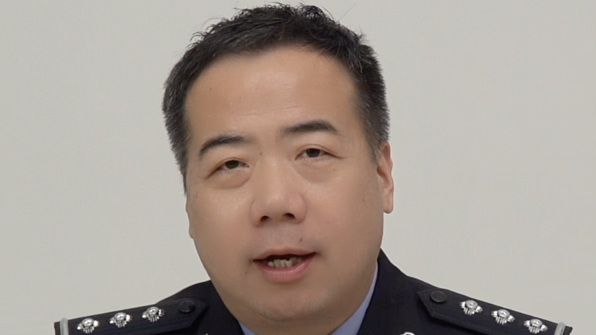 新型骗局来了!二十几个“老外”围着球转,最后自己的钱没了 新型骗局来了!二十几个“老外”围着球转,最后自己的钱没了