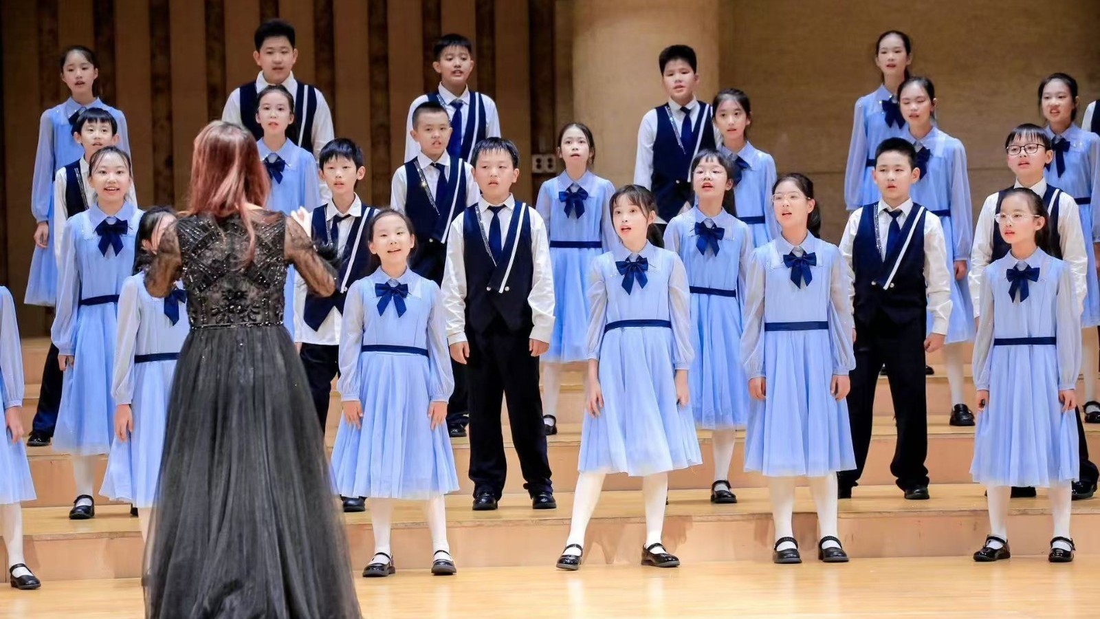 陈经纶中学教育集团举办“非同凡响”音乐会举办 陈经纶中学教育集团举办“非同凡响”音乐会举办