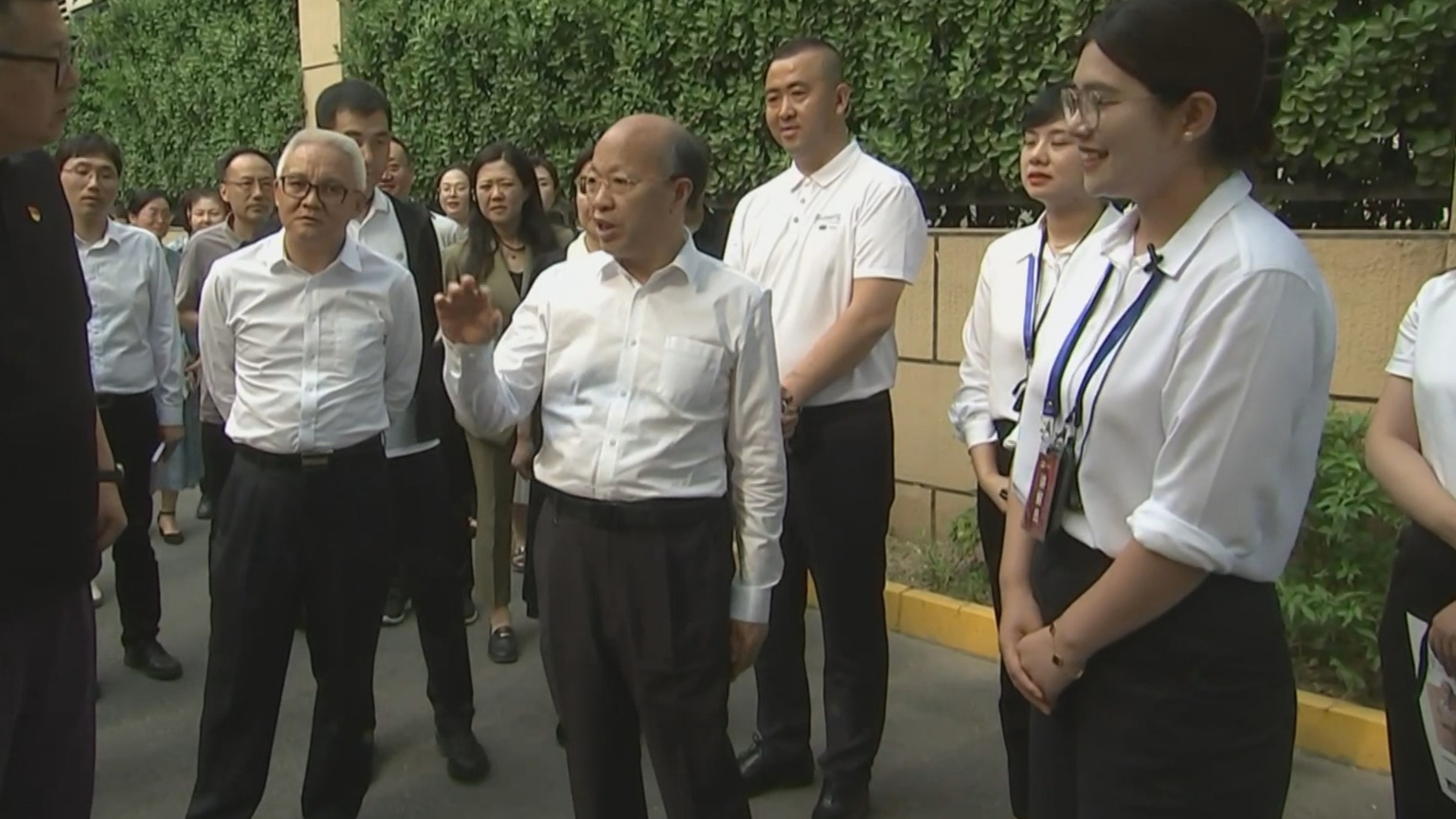 全国人大北京团代表在京开展专题调研 李秀领参加