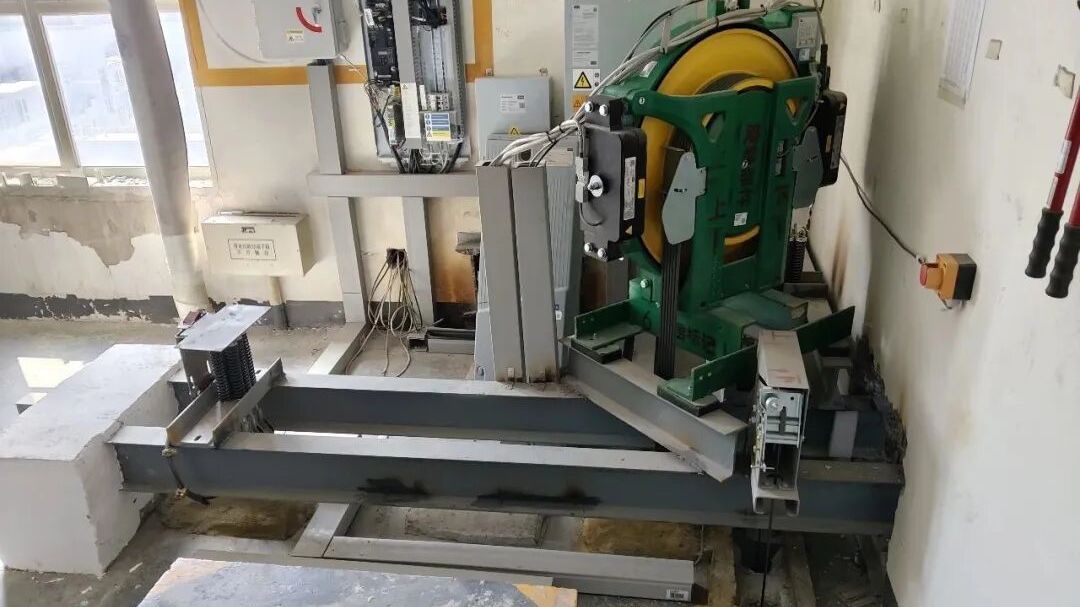 3个月报修150次!国补电梯变 3个月报修150次!国补电梯变