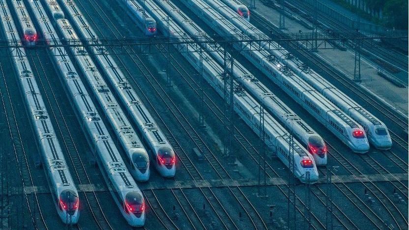 14.6亿人次 1至4月全国铁路旅客发送量创新高 14.6亿人次 1至4月全国铁路旅客发送量创新高