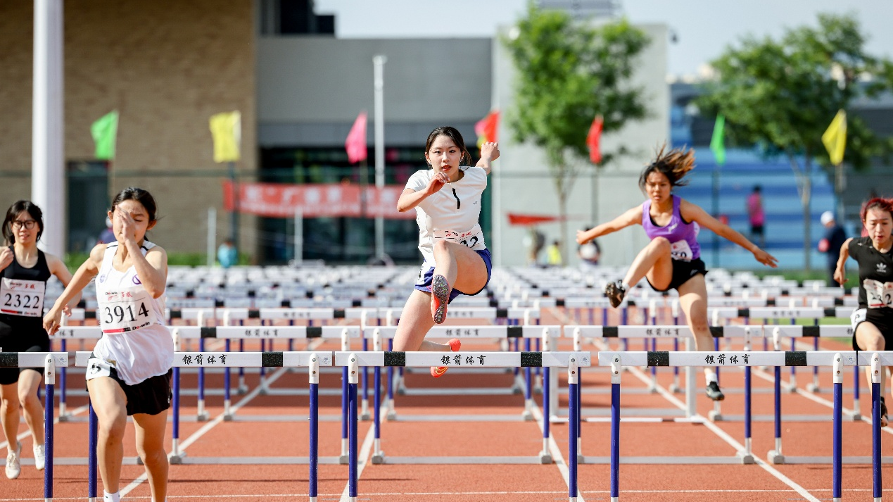 首都高等学校第63届学生田径运动会在北京信息科技大学开幕