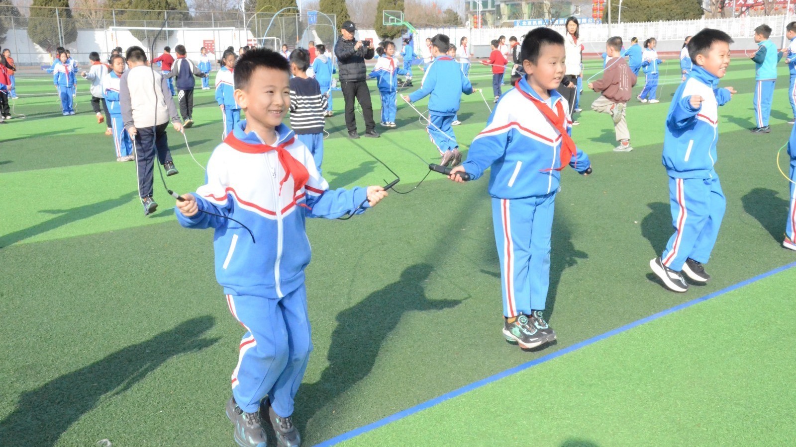 护航成长向未来 —怀柔区第六小学开展 “健康第一课” 系列活动 护航成长向未来 —怀柔区第六小学开展 “健康第一课” 系列活动