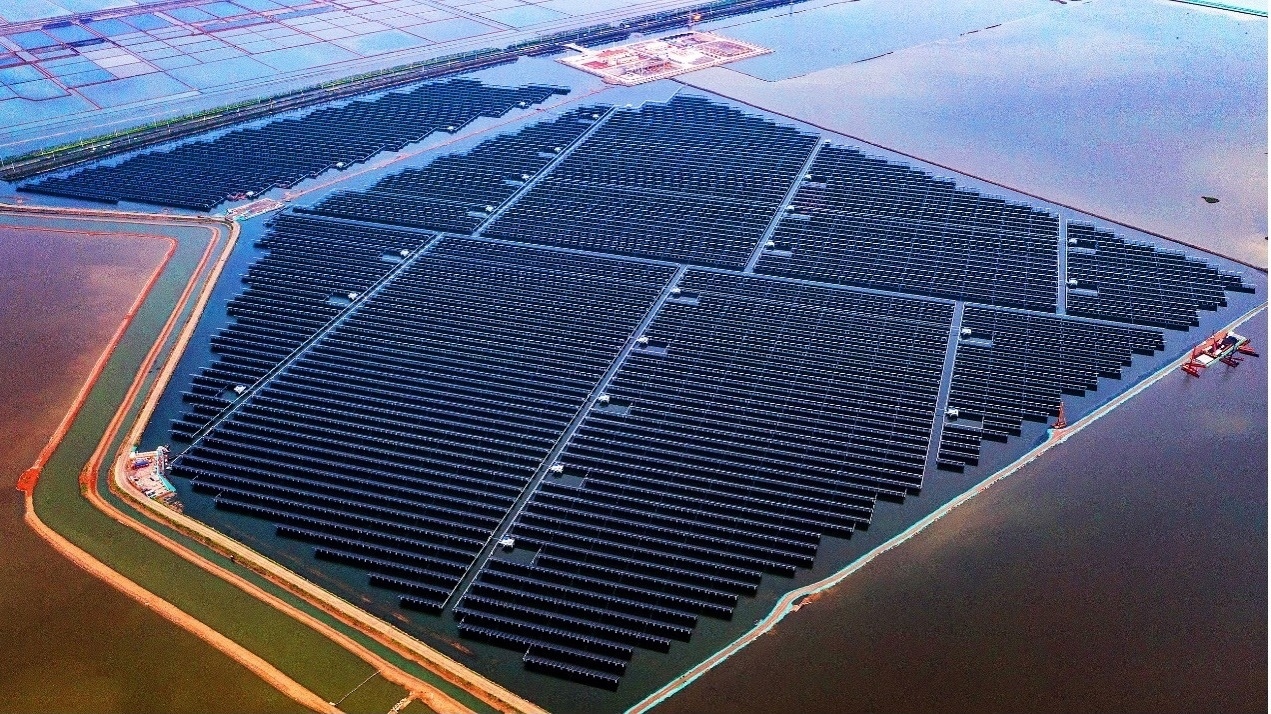 中国新能源发电装机占比超四成 中国新能源发电装机占比超四成