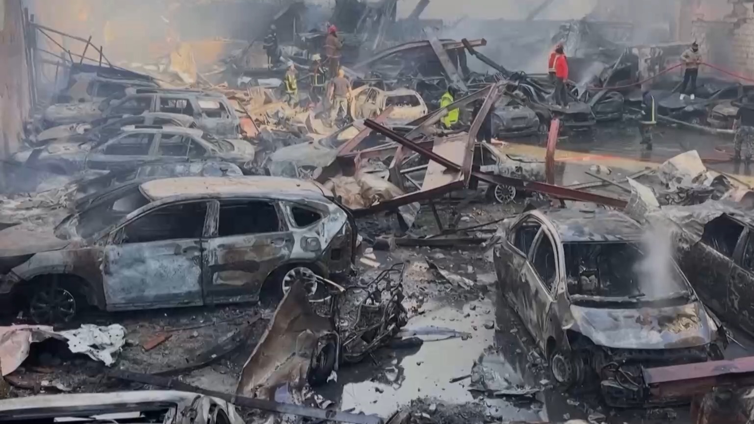 以色列“战谈双轨”围困黎巴嫩，专家：意在影响美伊谈判