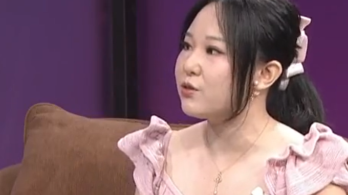 28岁整形科女医生相亲现场,当场点评四位男士谁该调一调 28岁整形科女医生相亲现场,当场点评四位男士谁该调一调