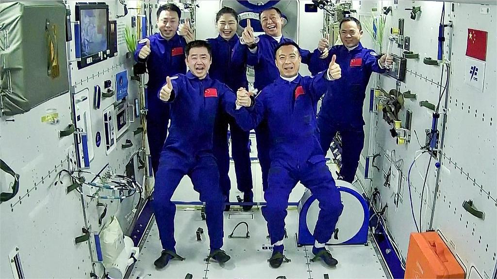 这一天，中国人首次实现“太空会师”！一图见证五次“会师”时刻→