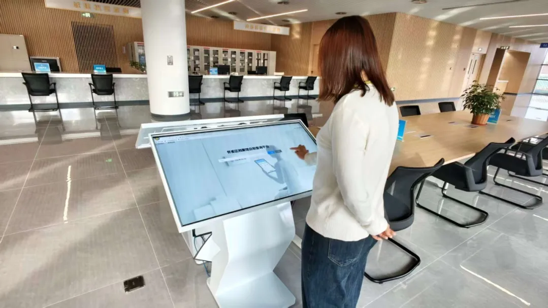 自助查询立等可取!我区档案馆实现数字化 自助查询立等可取!我区档案馆实现数字化