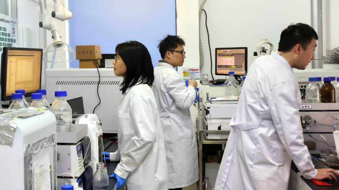 中国科学院生态环境研究中心持续攻关微塑料识别和检测研究