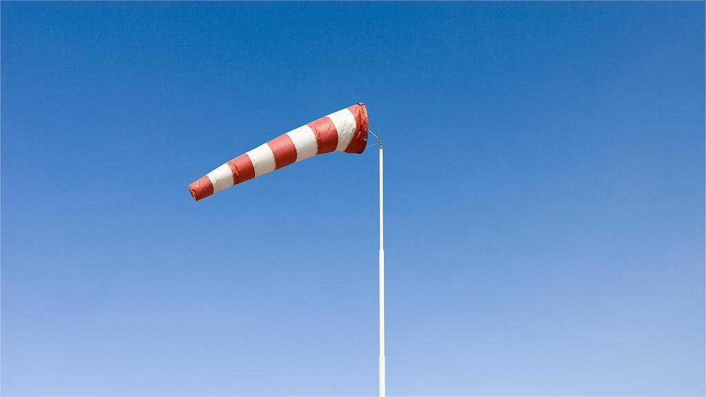 北京市发布大风蓝色预警 北京市发布大风蓝色预警