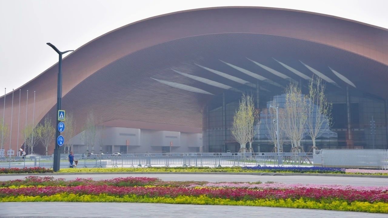 推窗见绿 出门见景!顺义区空港新国展周边正在“展”出空港颜值 推窗见绿 出门见景!顺义区空港新国展周边正在“展”出空港颜值