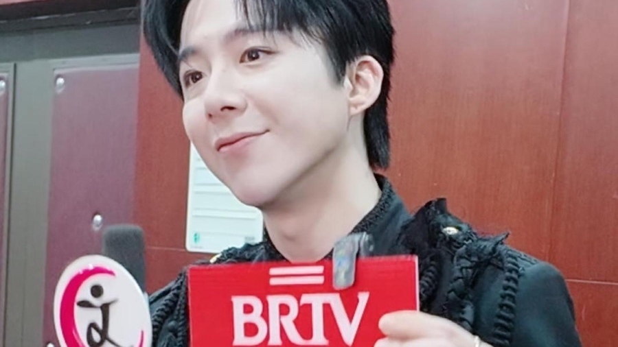 刘宇宁北京卫视跨年晚会后台官宣2026巡演续档 刘宇宁北京卫视跨年晚会后台官宣2026巡演续档