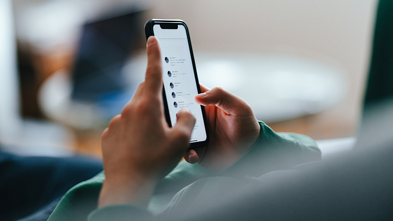 澳社媒禁令生效后封禁账户超54万 被指“仍存在显著漏洞”