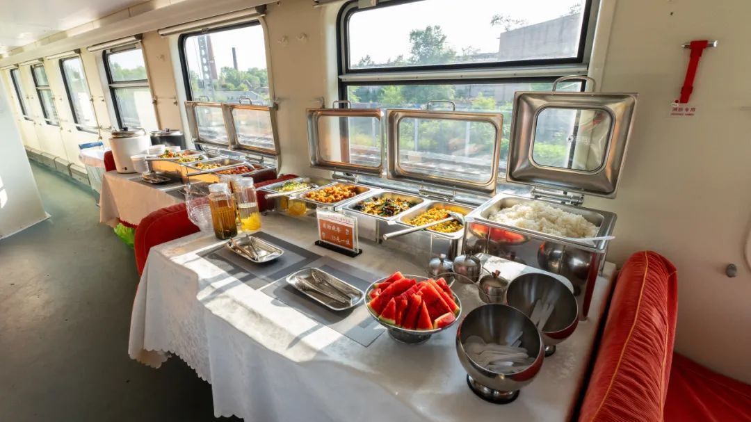 可以吃自助的火车，车次增加！