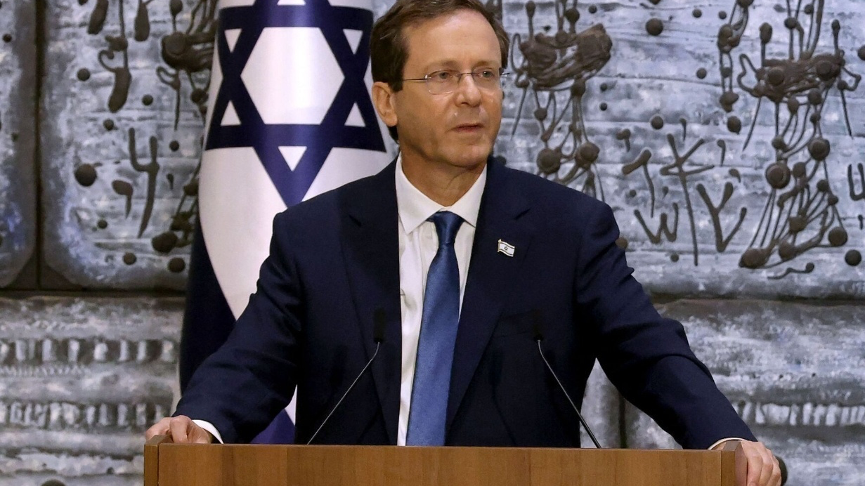 以总统回应内塔尼亚胡赦免请求：国家利益是唯一考量