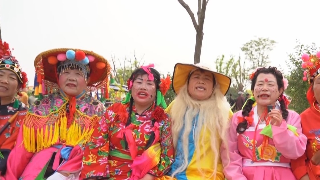 2025年“张湾我最行 文艺大比拼”正式启动 春韵非遗点亮绿心公园 2025年“张湾我最行 文艺大比拼”正式启动 春韵非遗点亮绿心公园