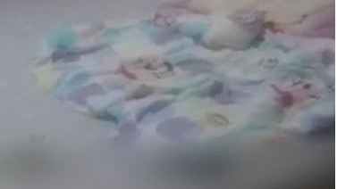 老人失联家人报警 民警赶到发现老人躺在家中地上数日未进食紧急营救