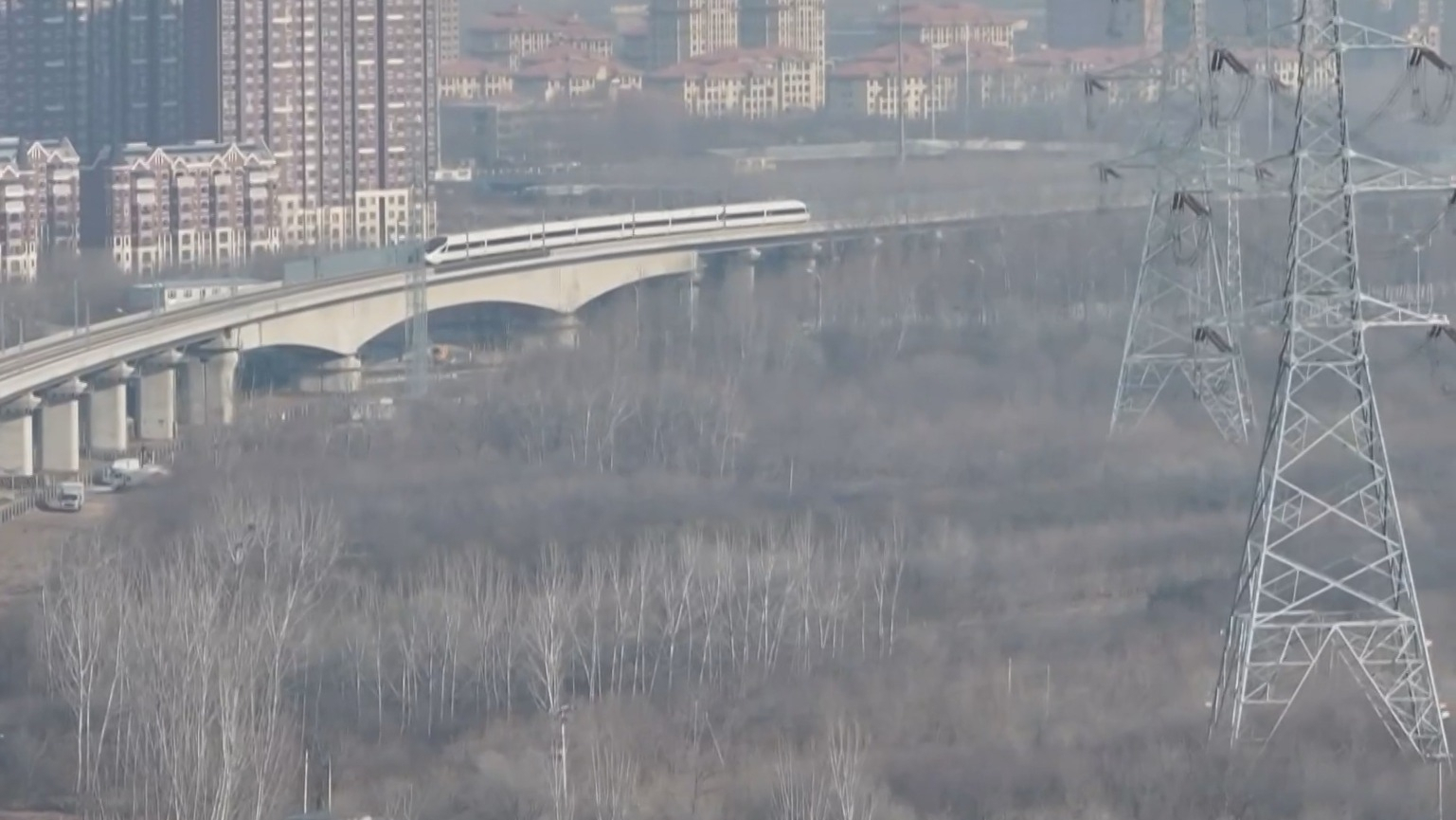 全国铁路将实行新的列车运行图 1月26日北京延安间首开高铁