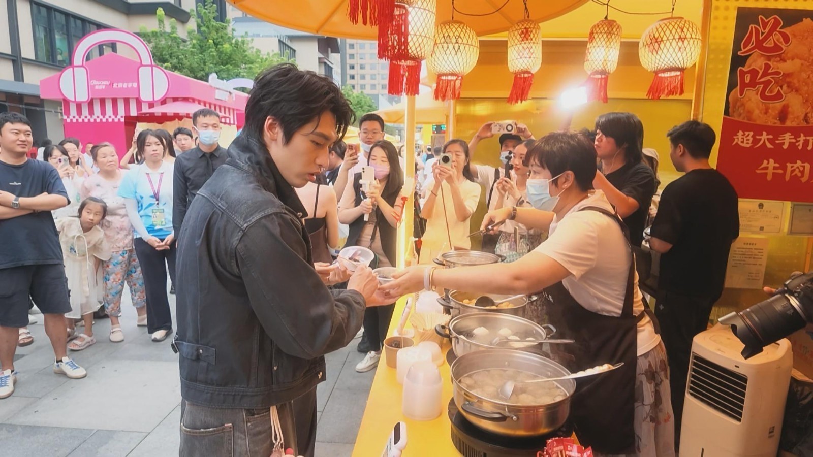 电影《给阿嬷的情书》带火无米粿 北京隆福寺市集飘起潮汕乡愁