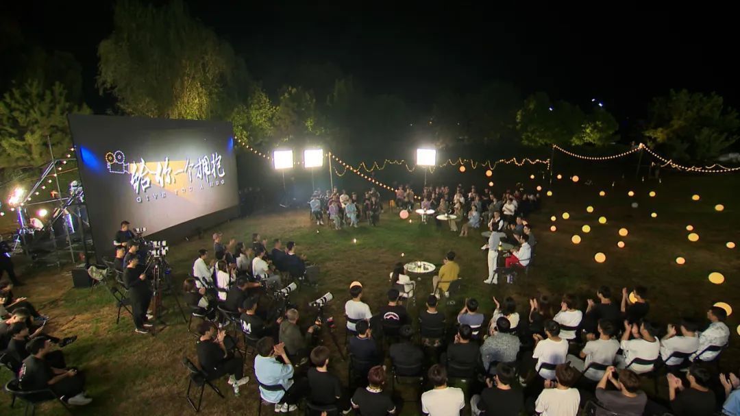 北京卫视求职纪实观察节目《给你一个拥抱》—职场“小白”的职业规划 北京卫视求职纪实观察节目《给你一个拥抱》—职场“小白”的职业规划