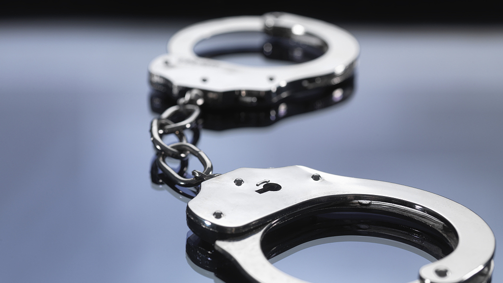 伊朗逮捕39名从事间谍活动人员,查获自制炸弹、“星链”设备等 伊朗逮捕39名从事间谍活动人员,查获自制炸弹、“星链”设备等