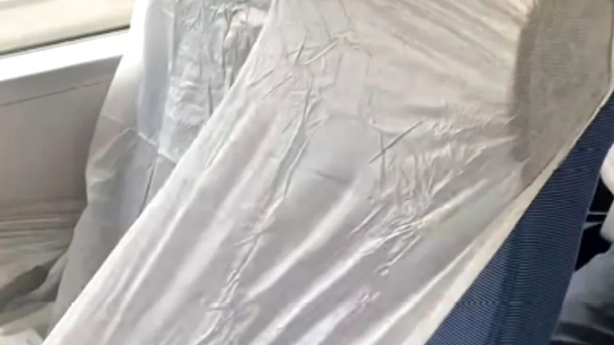 列车一次性座椅套有的已累计售卖10万余件，真有必要还是卫生焦虑？