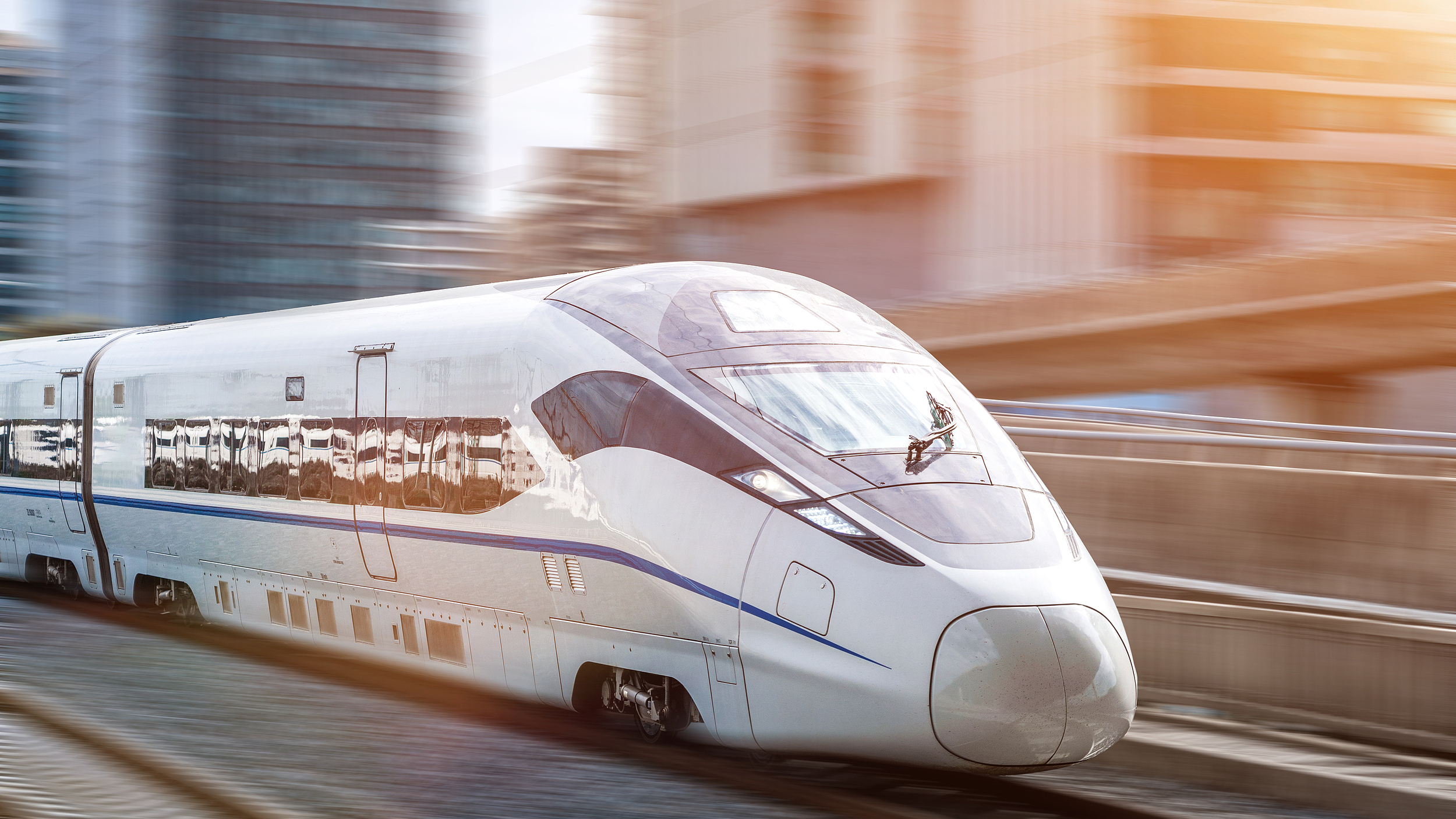 提示丨为什么烟花、仿真枪、散装酒等常见年货不能随身带上火车? 提示丨为什么烟花、仿真枪、散装酒等常见年货不能随身带上火车?