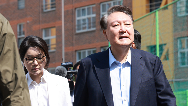 针对“三大争议案件”，韩国将对尹锡悦夫妇展开调查