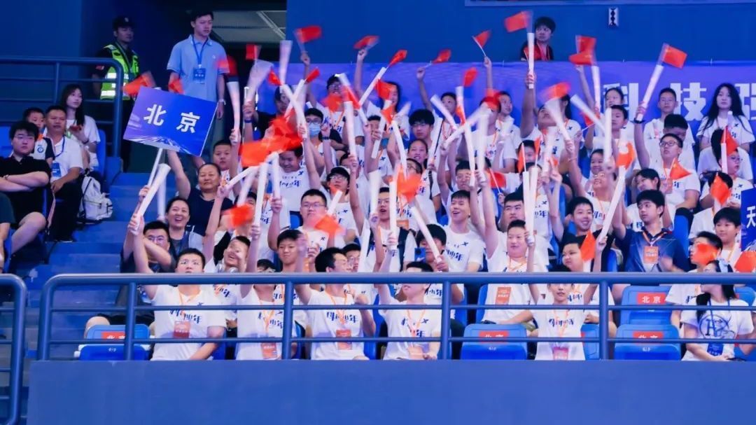 延庆青少年参加全国青科赛决赛人工智能自动驾驶创新挑战赛—— 延庆青少年参加全国青科赛决赛人工智能自动驾驶创新挑战赛——